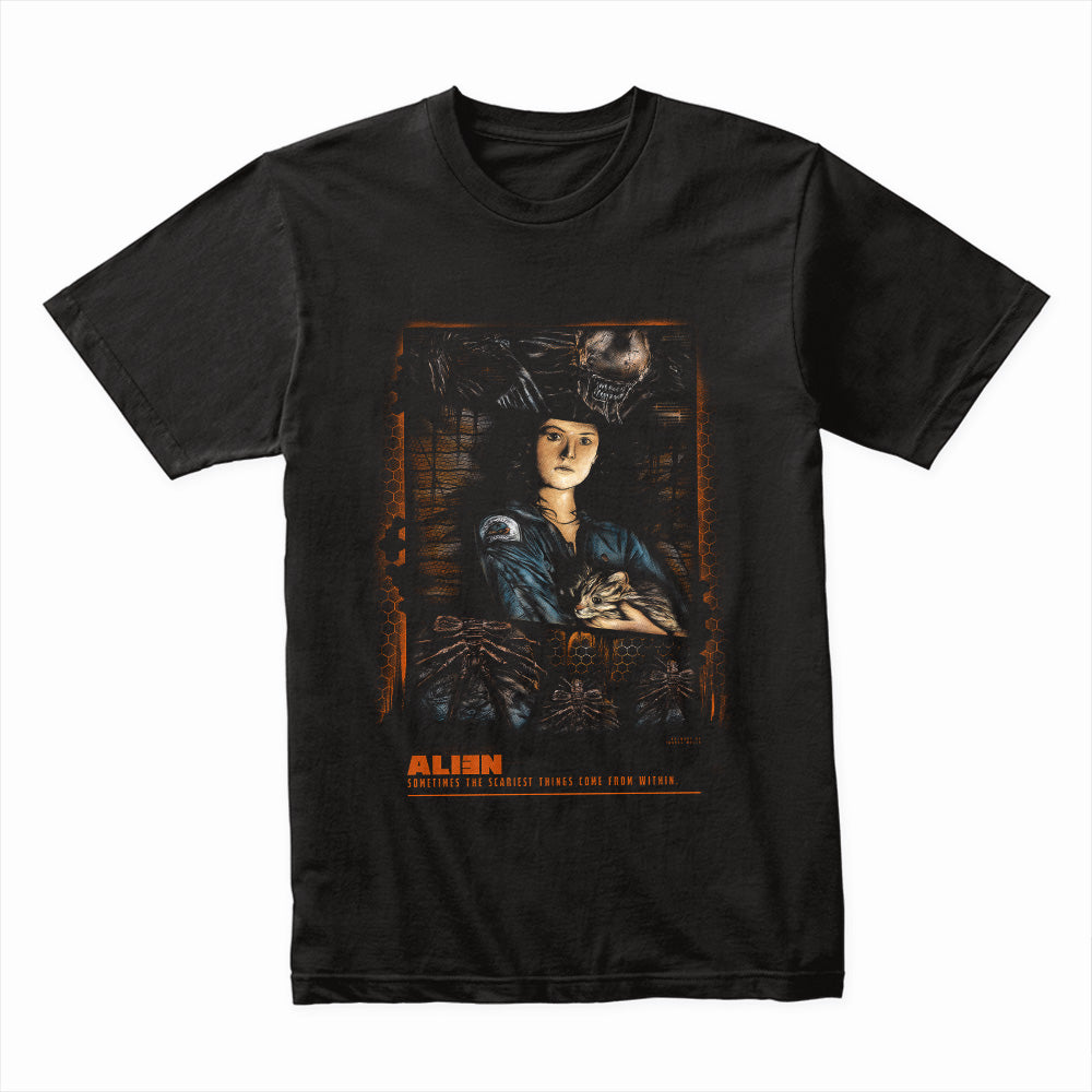 Alien Ripley & Xenomorph Horror T-Shirt – Classic Sci-Fi Terror Tee