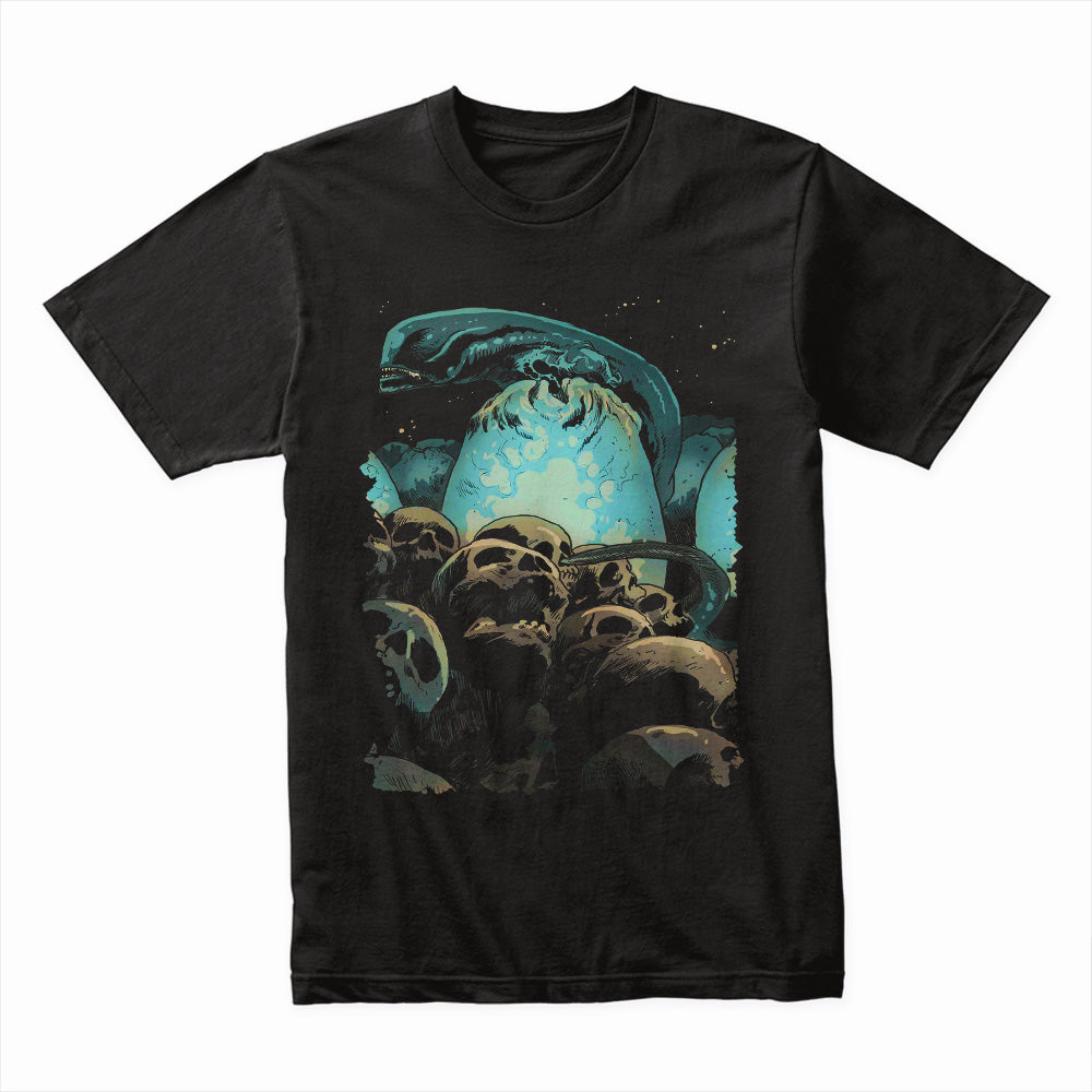 Alien Hive Horror T-Shirt – Sci-Fi Nightmare Unleashed