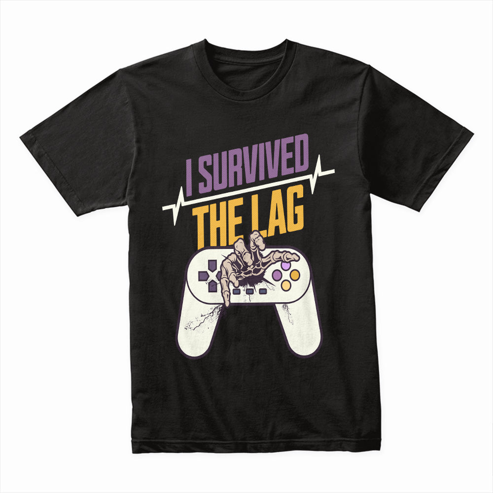 "I Survived The Lag – Funny Gamer Battle T-Shirt"