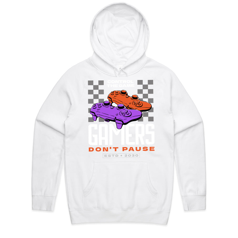 "Gamers Don't Pause" T-Shirt - Retro Controller Gaming Tee