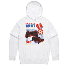 "Gamers Level Up – They Don’t Get Old" Retro Gaming Controller T-Shirt