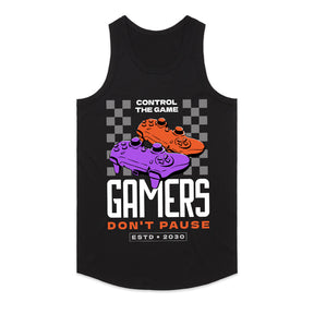 "Gamers Don't Pause" T-Shirt - Retro Controller Gaming Tee