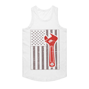 🇺🇸 American Mechanic Flag T-Shirt – Wrench & Grit for True Gearheads!