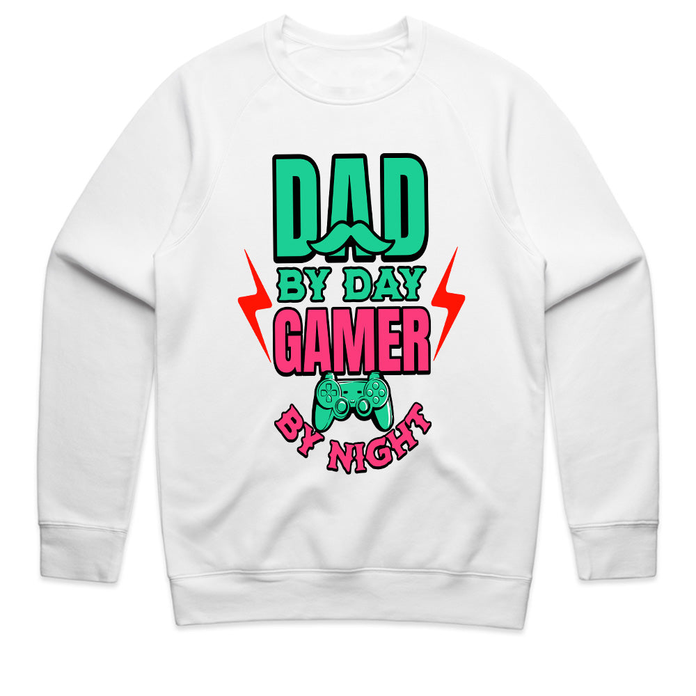 "Dad by Day, Gamer by Night – Funny Gaming T-Shirt for Gamer Dads"