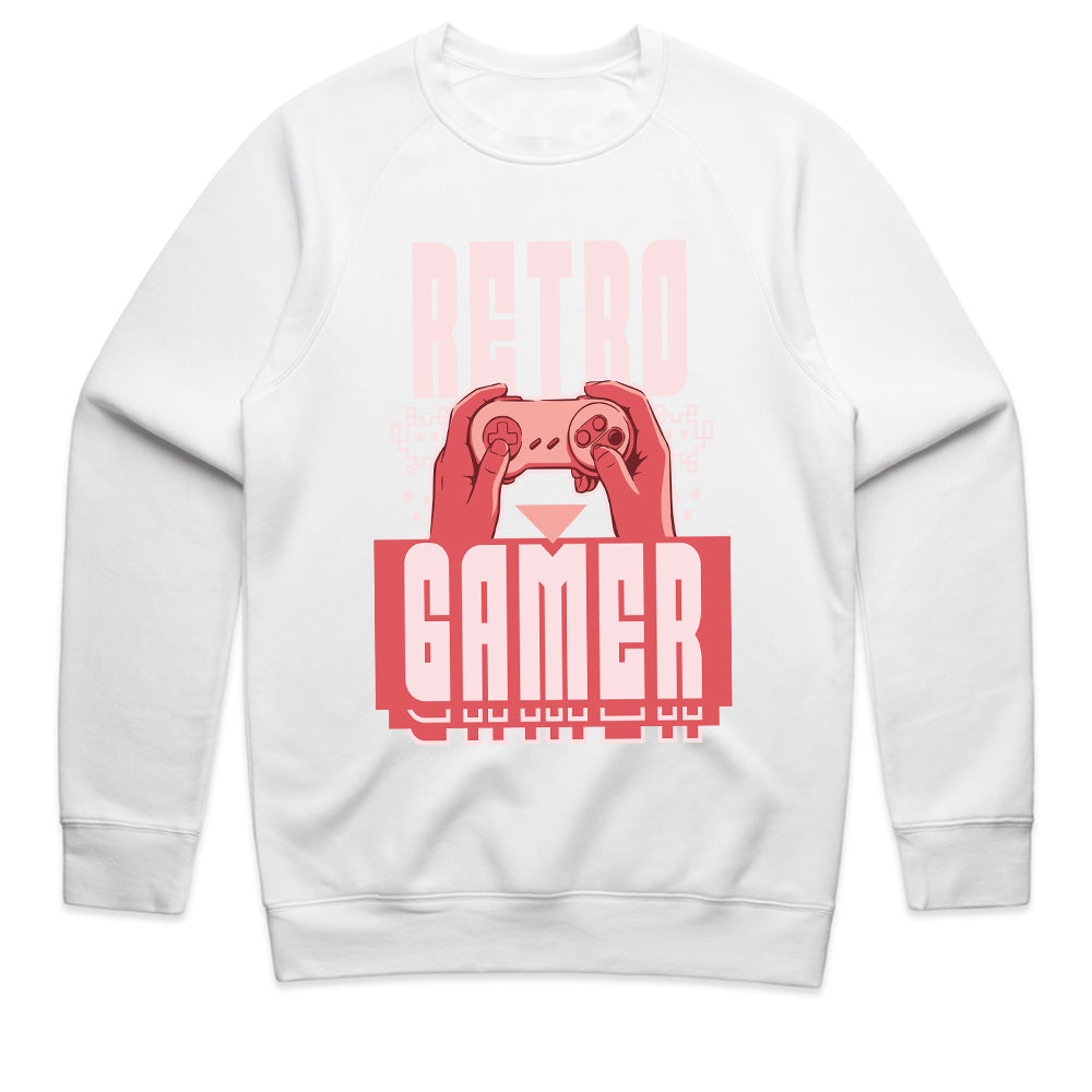 "Retro Gamer" Vintage Controller T-Shirt – Classic Gaming Nostalgia